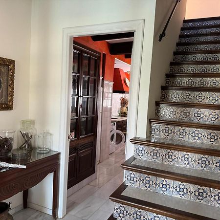 세비야 Wonderful Duplex In Calle Betis 아파트 외부 사진